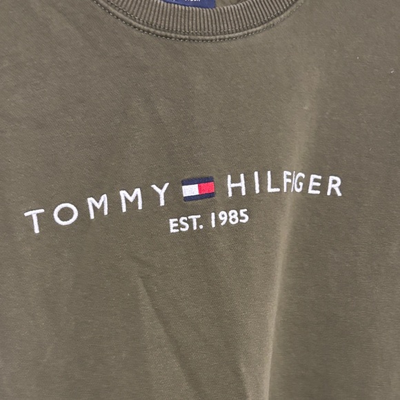 Tommy Hilfiger Men's Dark Green Crewneck Sweater - Picture 4 of 9